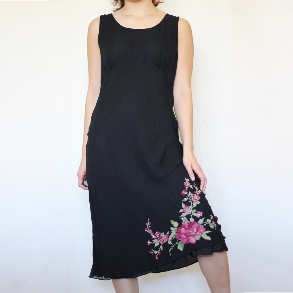 90s Black Rose Appliqué Dress by 
Robbie Bee